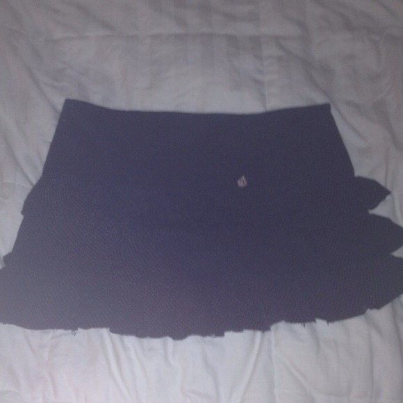 Volcom Skirt⚡SALE⚡ - Picture 4 of 4