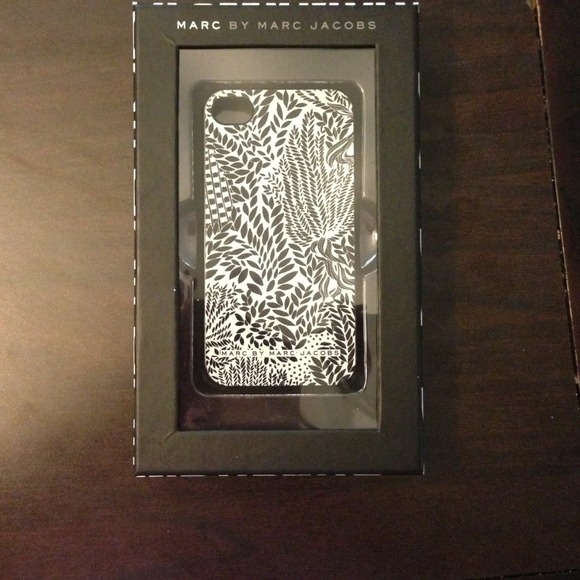 Reduced!Marc by Marc Jacobs mobile cover iPhone!!