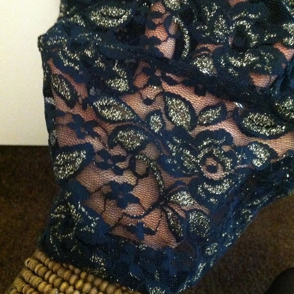 One sleeve form fitting dress. - Picture 2 of 2