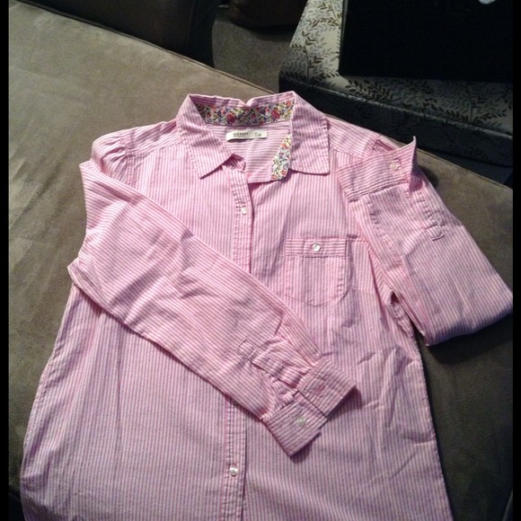 2 for 1 Striped button downs green and pink - Picture 3 of 4