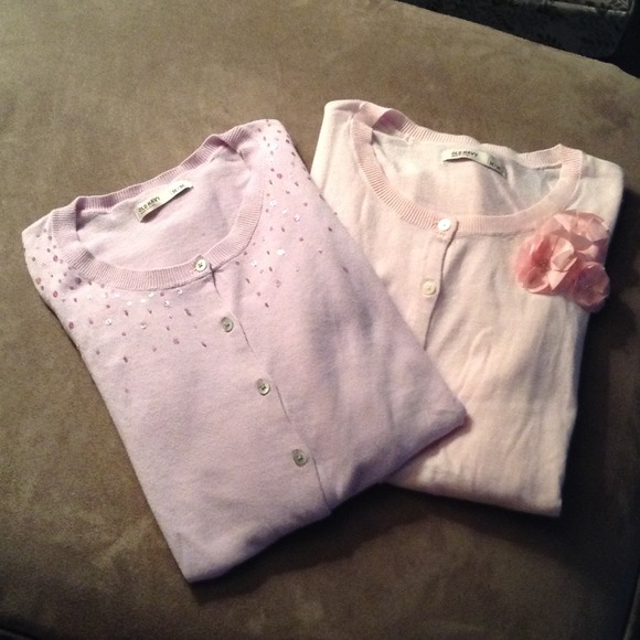 🎯SOLD @sonyabarbi cardigans lavender and pink