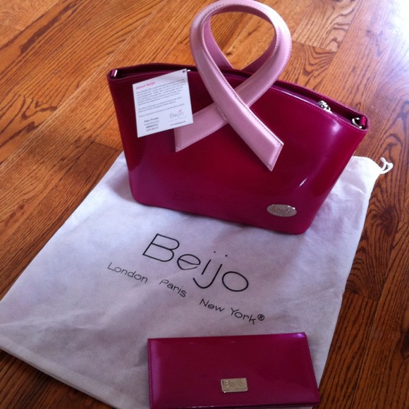 Hot Pink Beijo purse