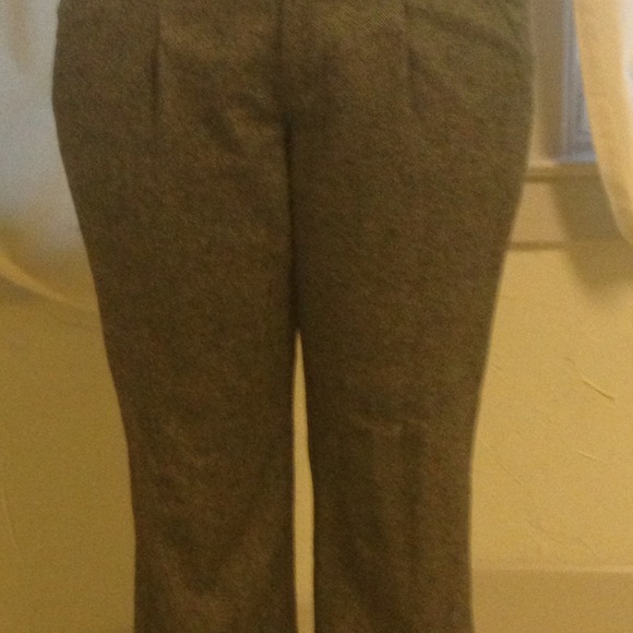 Black and white tweed pants