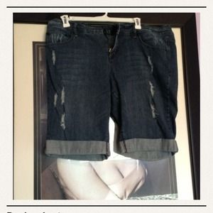 Denim destroyed capris