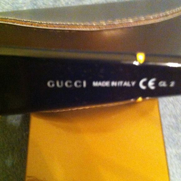 🚫SOLD🚫Gucci Sunglasses 💯%Authentic - Picture 4 of 4