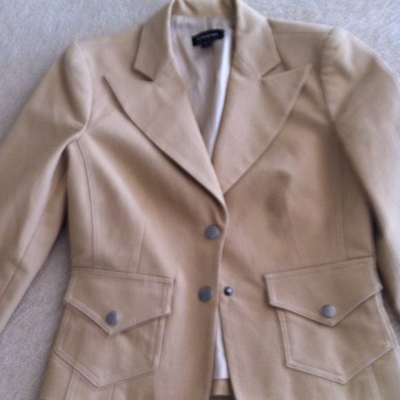 Bebe jacket - Picture 2 of 2