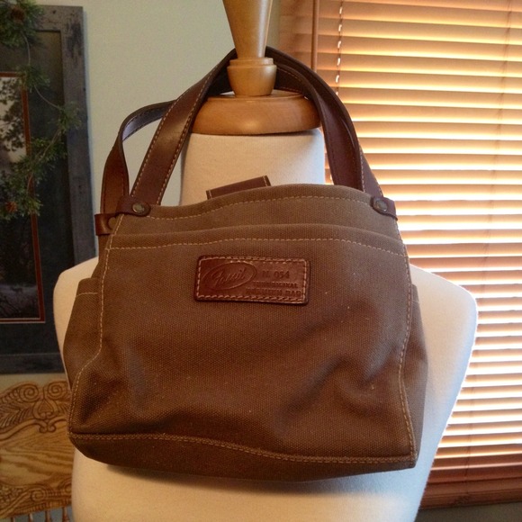 🌼Deep Green Canvas Fossil