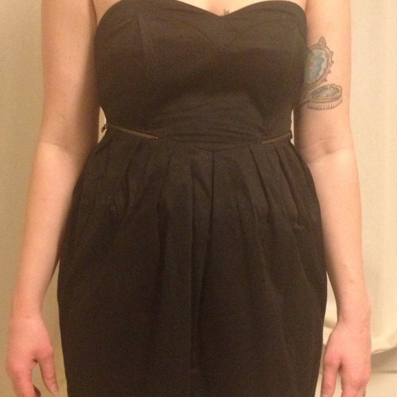 Black strapless dress