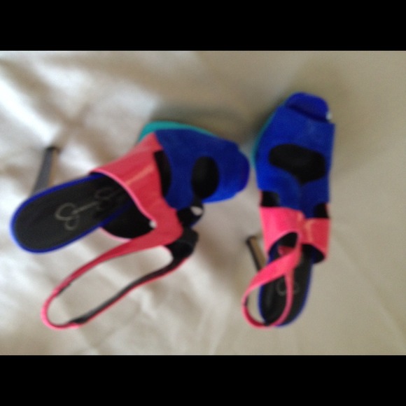 Too many heels at my closet :( - Picture 2 of 2