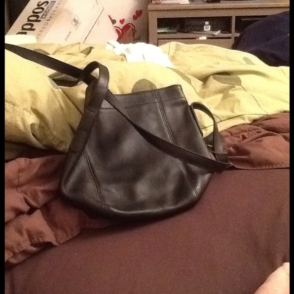 LOWER PRICE!!! Small Coach Handbag