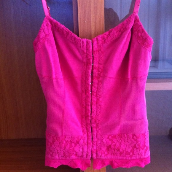 Top - Picture 2 of 2