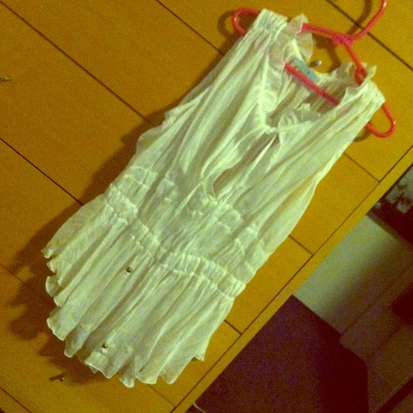 Sheer white top - Picture 1 of 2