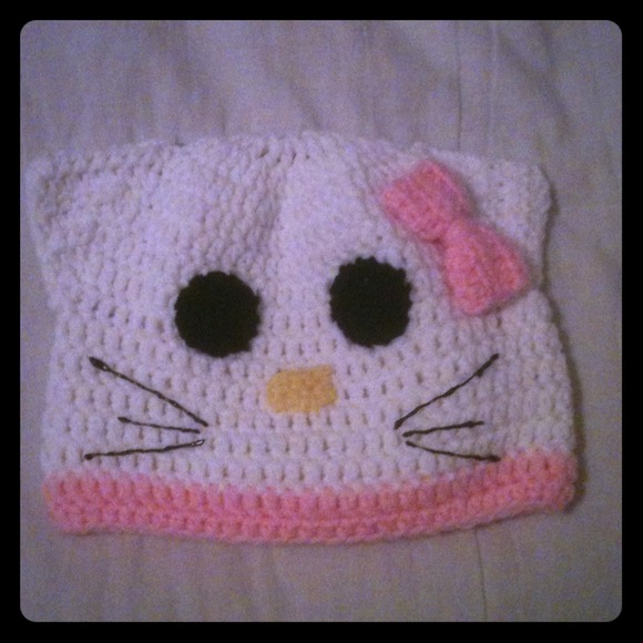 Hello Kitty Beanie
