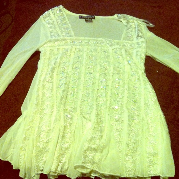 White sheer long sleeve top - Picture 1 of 2