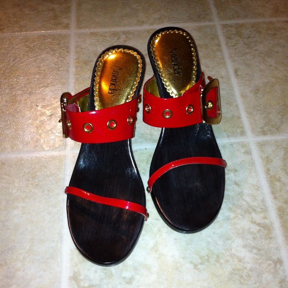 Bundle Red & White sandals