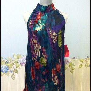 Sale $20!!! Sunny Leigh Halter