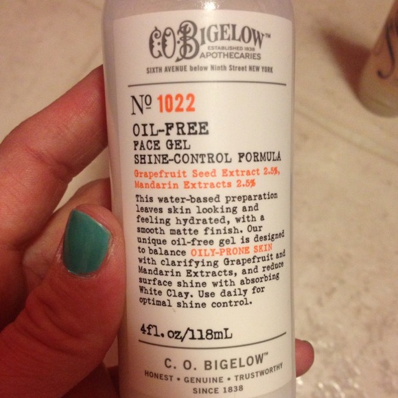 C.O. Bigelow Oil-Free Facial Moisturizer - Picture 1 of 3