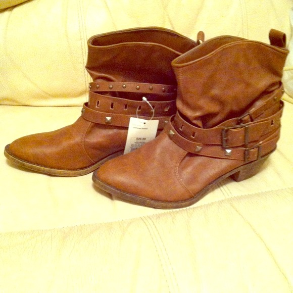 Boots 💢Reduced💢