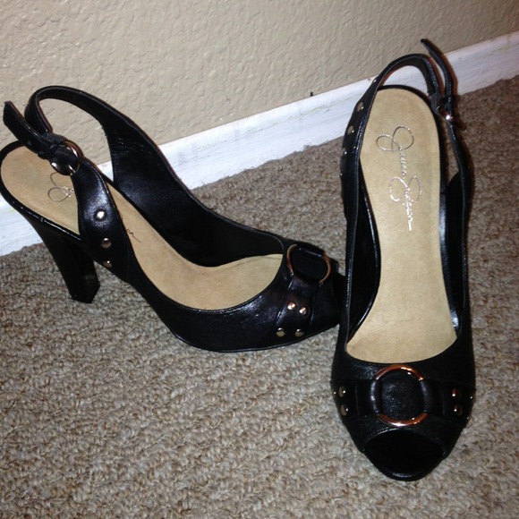 Jessica Simpson heels