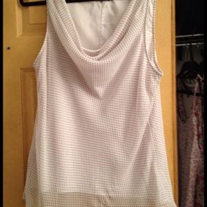 Sleeveless Polkadot Gap Top