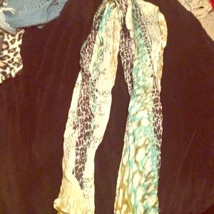 Cute scarf from love culture