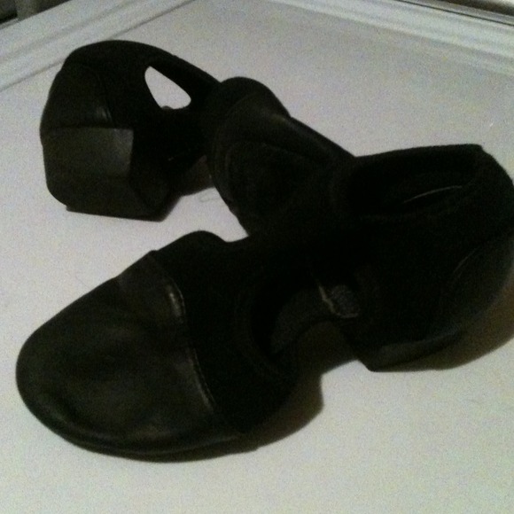 Gretchen Sandals- DANCE!