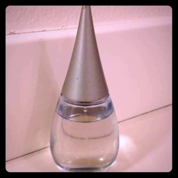 !!SOLD!!! SHI perfume...