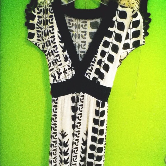 Black and white dress