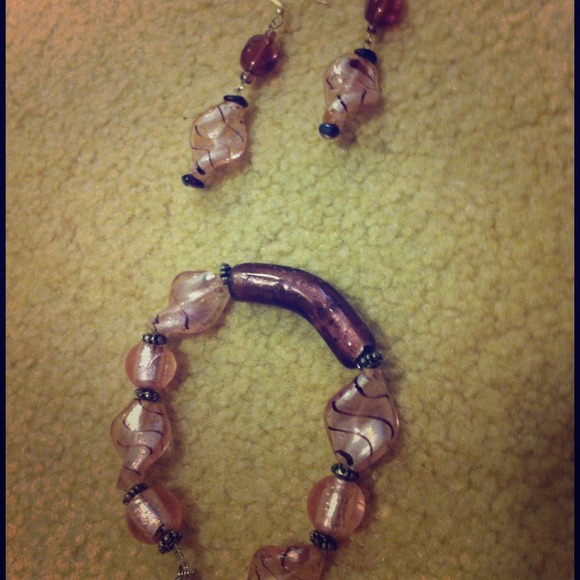 Pink glass Beaded bracelet and earring set