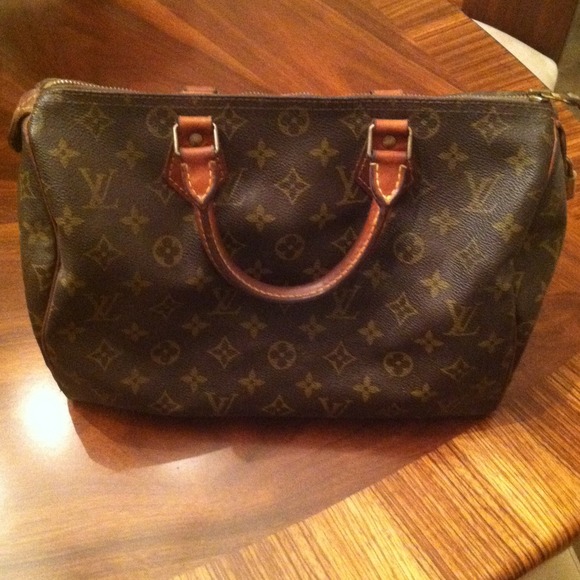 Louis Vuitton Speedy 30 Bag