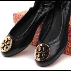 7.5 tory burch black revas