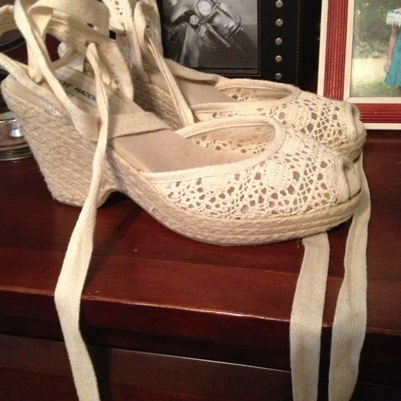 traded - Picture 2 of 2