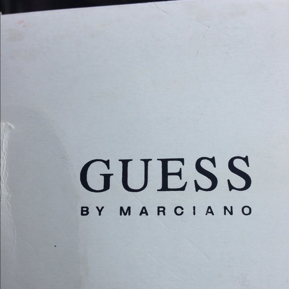 Men's authentic guess watch - Picture 1 of 4