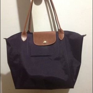 Longchamp (reserved )