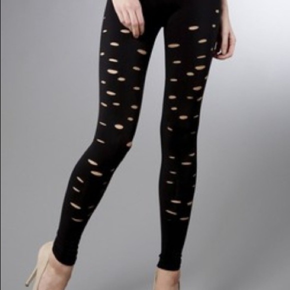 Black Tart leggings very ROCK N ROLL