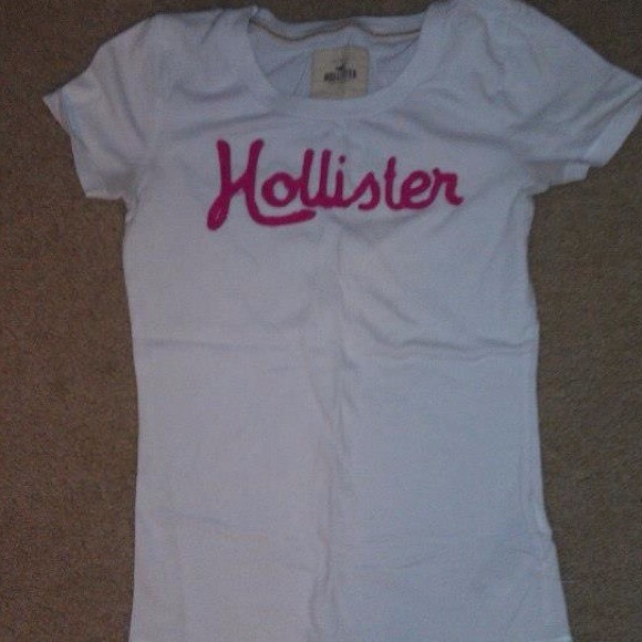 Hollister Tee
