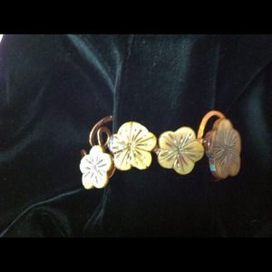 Copper beaded wrist cuff