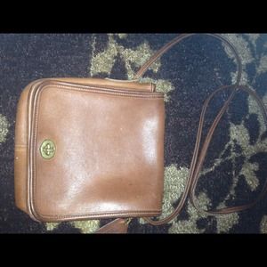 Vintage Coach Cross body bag💜💜💜