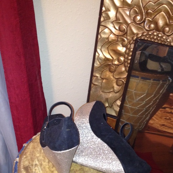 Wonderful shoes - Picture 3 of 4