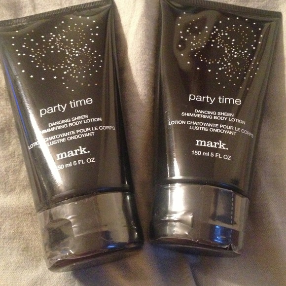 Shimmering body lotion reduced!!