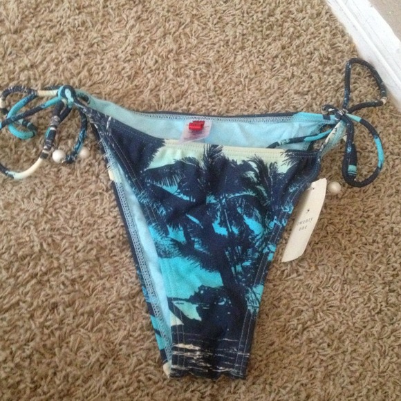 Forever twenty one bikini bottom