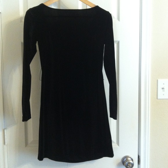 *REDUCED* Kardashian Kollection Black velvet dress