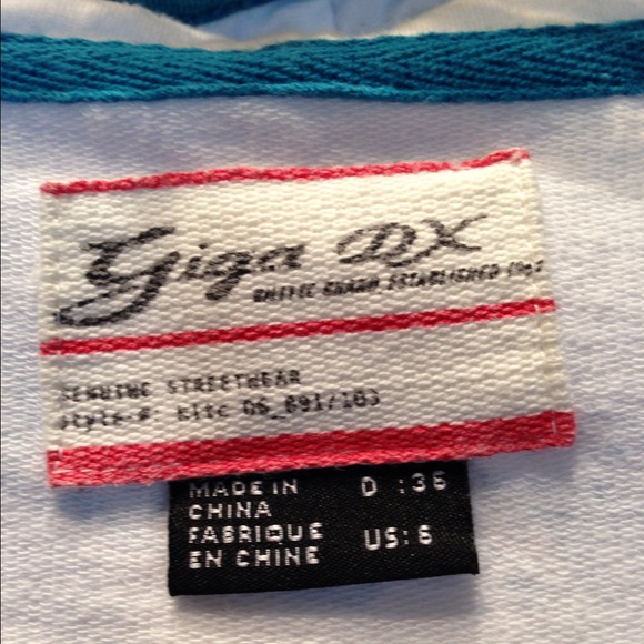 Funky Sweatshirt - Picture 3 of 3