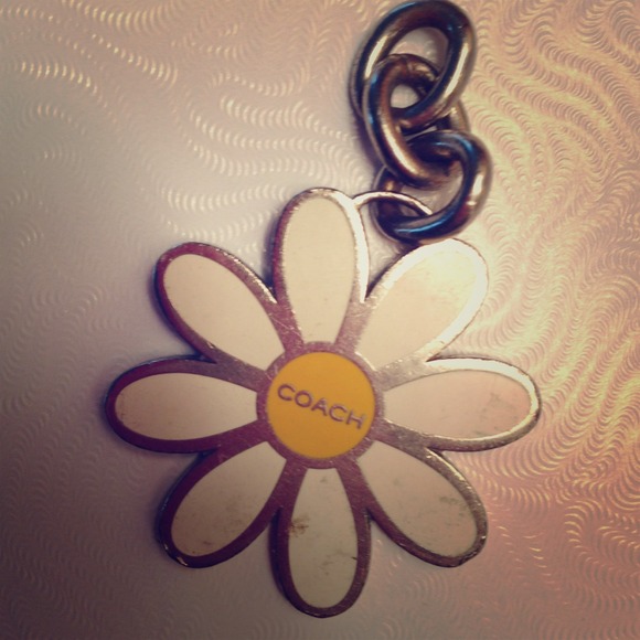 Coach Accessories - COACH DAISY KEYRING