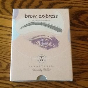 Anastasia brow express brunette used once