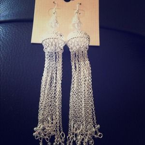 ✂️SALE✂️New Earrings! Long and light!