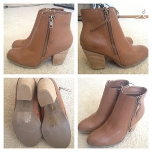 Brown booties size 6