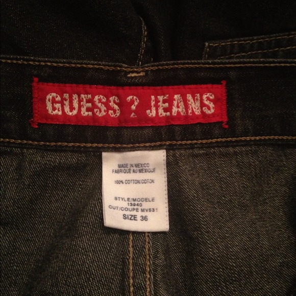 🔴SOLD🔴Guess Jeans - Picture 3 of 3