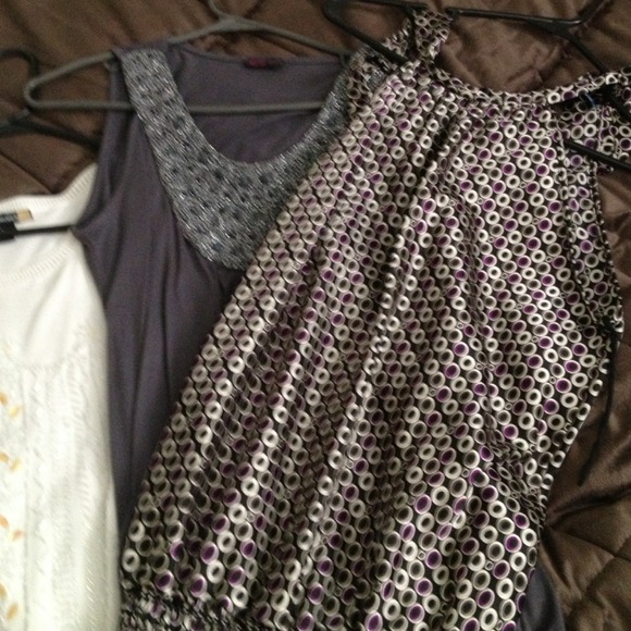 classy cute top- bundle - Picture 3 of 3