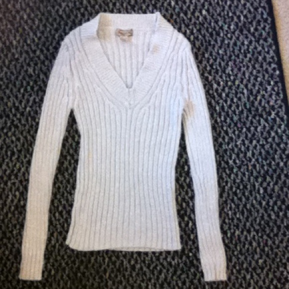 Price reduced/Light grey glittery long sleeve